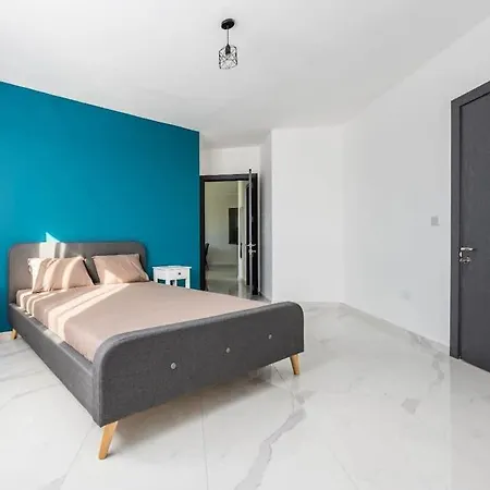 Sunset Bliss Luxury * St. Paul's Bay